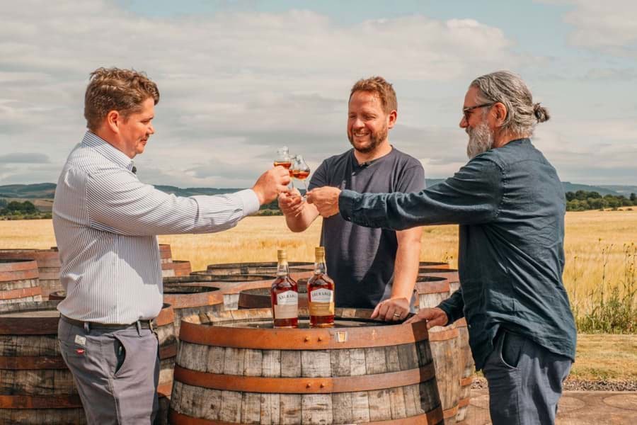 Từ hạt đại mạch đến chai whisky: Mô hình “barley-to-bottle” của Aberargie Từ hạt đại mạch đến chai whisky: Mô hình “barley-to-bottle” của Aberargie